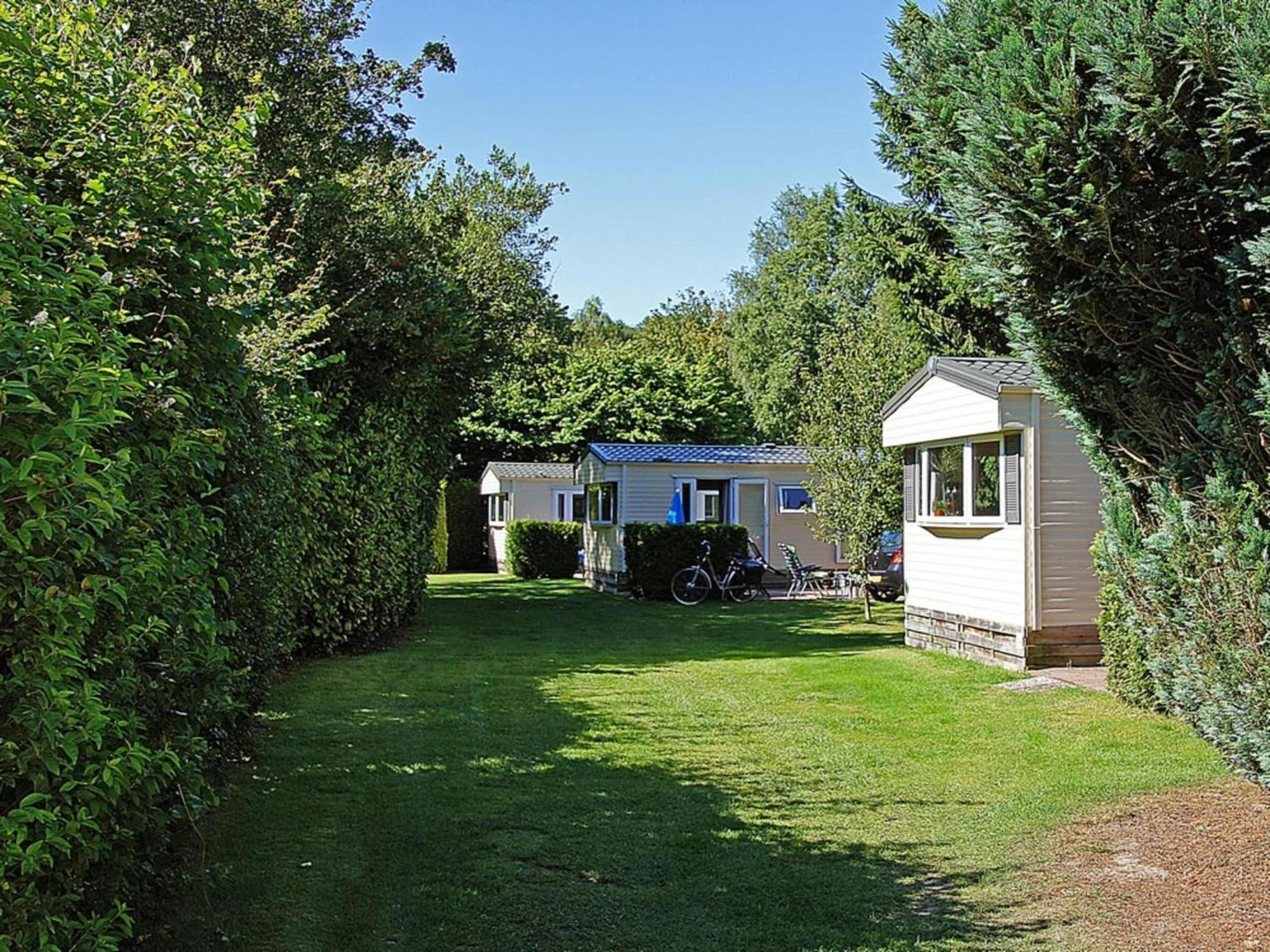 Cosy Holiday Home In Appelscha With Garden Exterior foto
